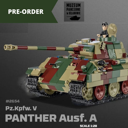 Pz.Kpfw. V Panther Ausf. A brick tank model- COBI 2654 - 1150 bricks